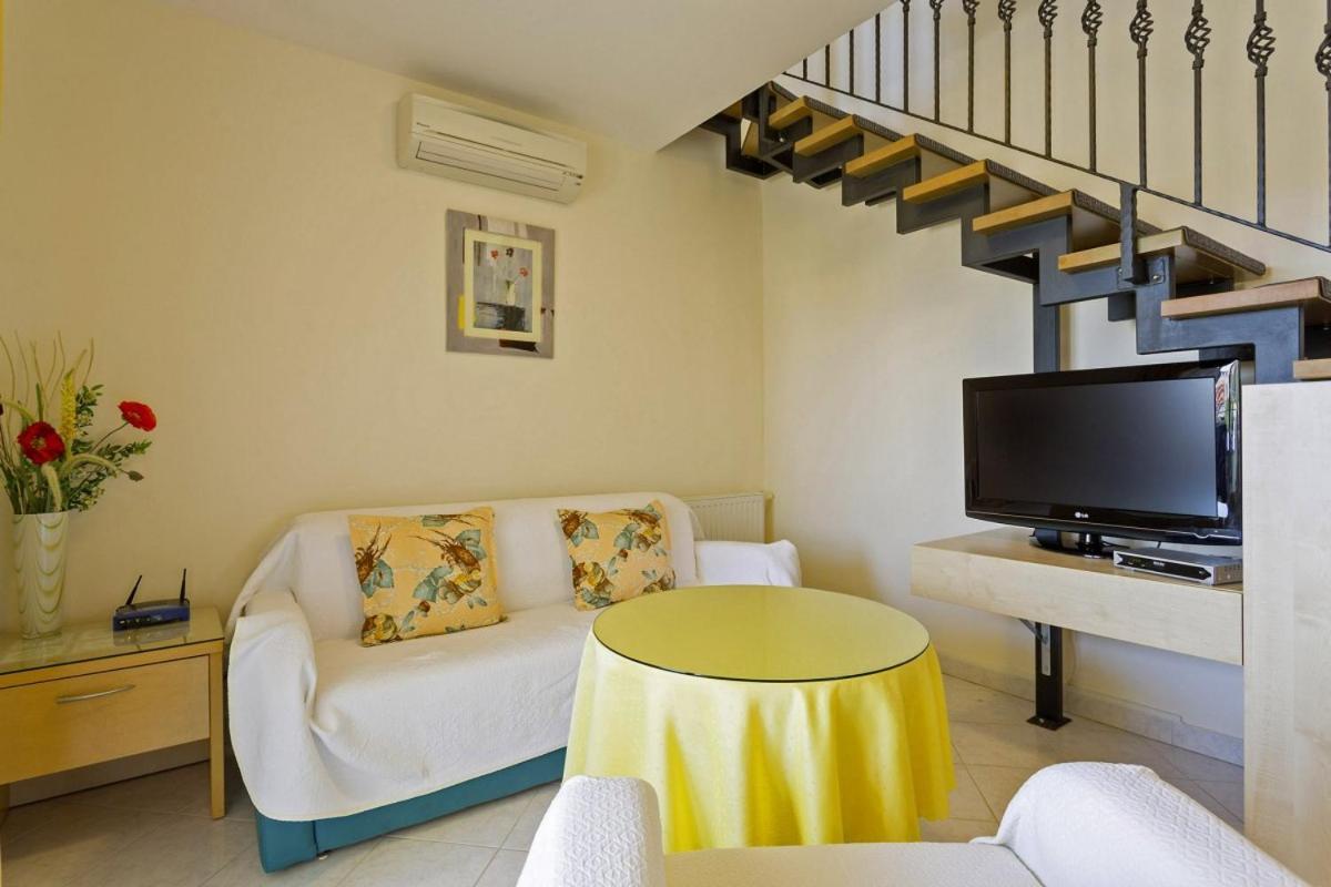 Lidia In Zadar - Nord-Dalmatien Hotel Exterior photo